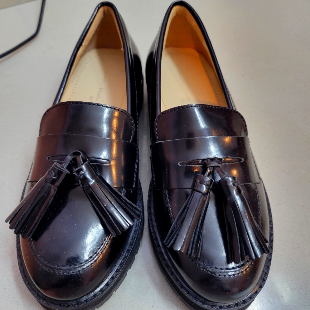 Girls Zara leather tassel loafers